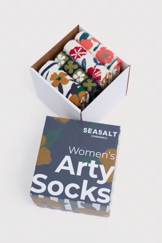 Gift Box of 4 Women's Floral Arty Socks 2 Gift Box of 4 Women's Floral Arty Socks