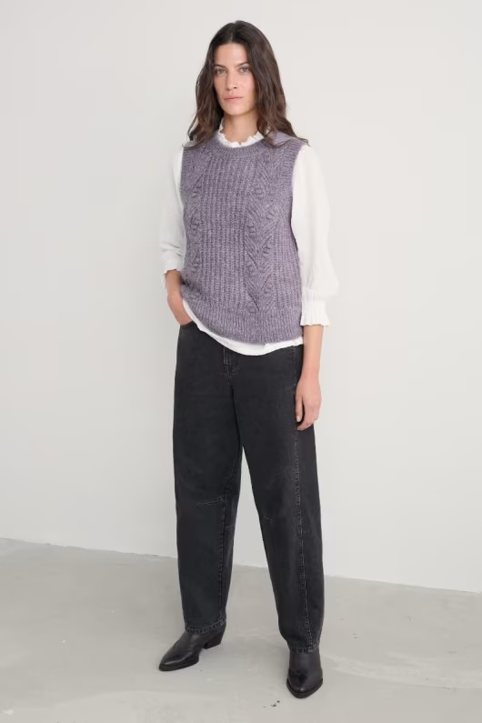Gwenver Barrel Leg Jeans