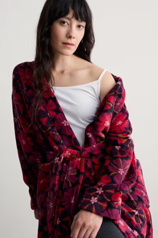 Hushing Gown 4 Hushing Gown