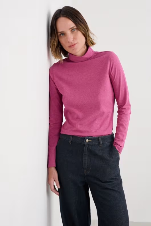 Landing Roll Neck Top in GOTS-Certified Organic Cotton 15 Landing Roll Neck Top in GOTS-Certified Organic Cotton
