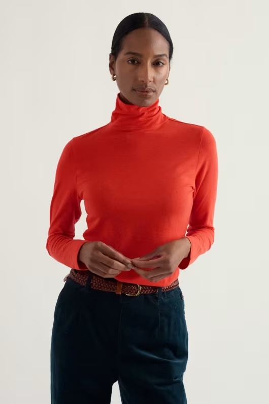 Landing Roll Neck Top in GOTS-Certified Organic Cotton 25 Landing Roll Neck Top in GOTS-Certified Organic Cotton