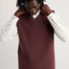 Men's Lowdy Cable Knit V-Neck Vest