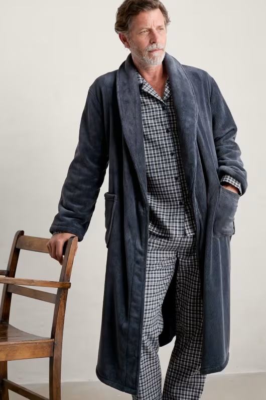 Men's Potter Robe 4 Men's Potter Robe