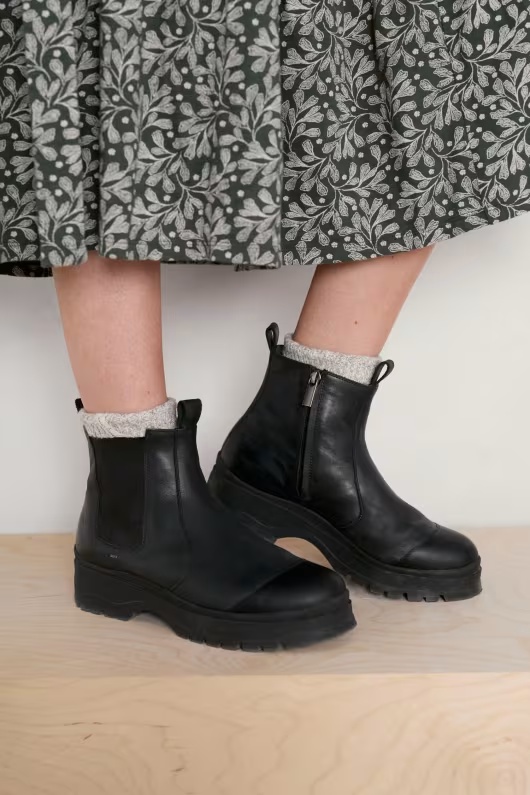 Open Fields Water Resistant Leather Boots