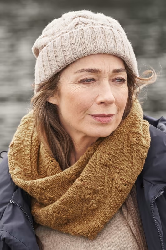 Interlace Cable Knit Snood