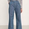 Nantewas Wide Leg Trousers