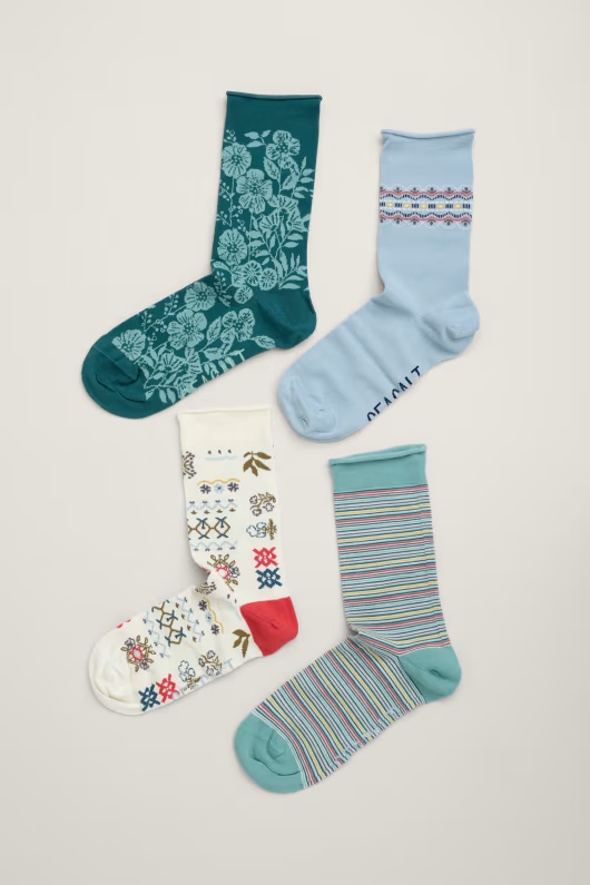 Gift Box of 4 Sewing Design Women's Sailor Socks 1 Gift Box of 4 Sewing Design Women's Sailor Socks
